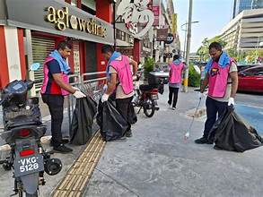 Cleaning of Public Parks and Waste Collection at Industrial, Commercial and Institution (ICI)